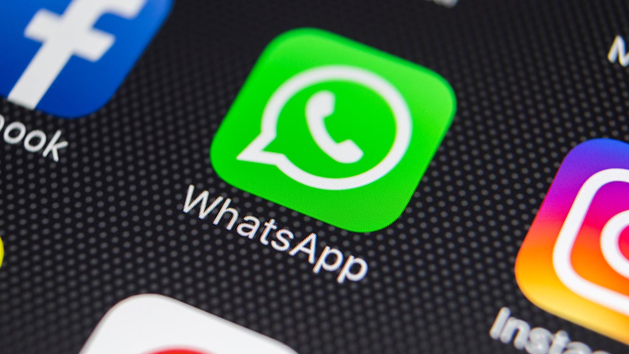 Come spiare conversazioni WhatsApp senza telefono vittima | Salvatore Aranzulla